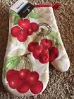 028332585583 True Living Oven Mitt Cherries