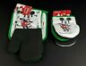 042887332621 Disney Mickey Mouse Christmas Oversized Oven Mitt Pot
