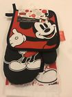 732409424711 Disney Mickey Mouse Waving