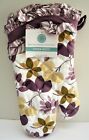 845903016556 Martha Stewart New Collection Paper Flowers Oven Mitt