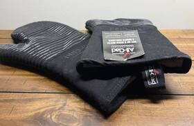 All-clad 072894591148 Set Of 2 Oven Mitts Black New With Tag 100% Cotton Easy Grip Silicone