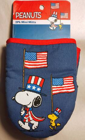 Best Brands Consumer Products 042887368750 New Peanuts Snoopy And Woodstock Oven Mini-mitts Patrioitc Usa Flag July 4th Maga