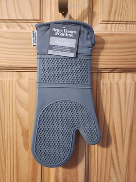 Better Homes & Gardens 028332742030 And Non Slip Grip Silicone Gray Oven Mitt 7 Inch X15 Brand New