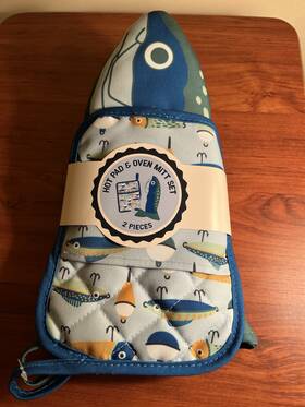 Bright Star 840362704211 Fishing Gift Trout Fish Oven Mitt With Hot Pad
