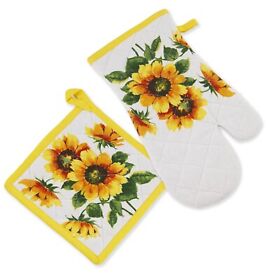 Urb21209 Color-full Sunflowers Pothole Pot Holder And Oven Mitt Set