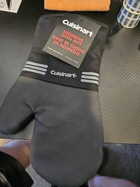 J11-98box Cuisinart 037604018322 Neoprene Oven Mitt Black