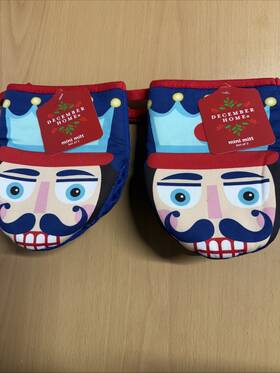 H6405 December Home Christmas Nutcracker Mini Oven Kitchen Mitts 2 Sets 4 New