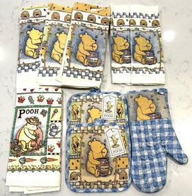 Disney 029441247775 New Winnie The Pooh 9pc Kitchen Towel Washcloth Pot Holder Oven Mitt Lot