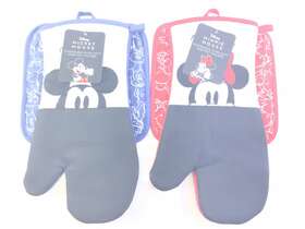 Disney 042887371255 Mickey And Minnie Mouse Oversized Oven Mitt Pot Holder Set Multicolour