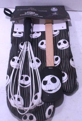 Disney 042887826557 Jack Skellington The Nightmare Before Christmas Kitchen Set 3 Piece Best Brand