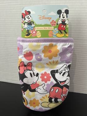 Disney 042887886193 2 Pack Mickey Mouse Minnie Easter Spring Mini Oven Mitts New