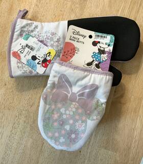 Liv-s2 Disney Inch Minnie Mouse Oven Mitts And Mini New With Tags