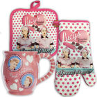 E31478 42562 P2 Closeoutzone New Set Love Lucy Chocolate Factory Mitt 842988157099