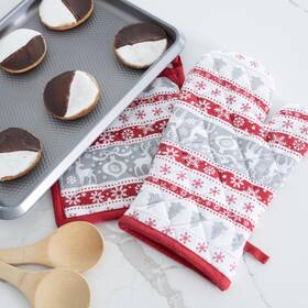 Elsie & Zoey 780932383265 Oven Mitts And Pot Holders Sets - 2-piece Reindeer Stripe Mitt Hol
