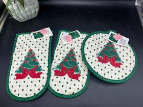Gourmet Gallery 029441118044 Vintage Christmas Oven Mitts/pot Holder Set Nos