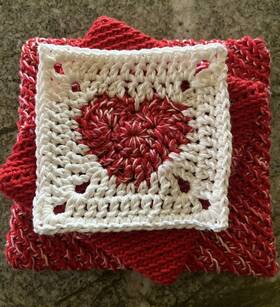 Jsuey123 Handmade Potholders Hot Pads Hand Crocheted Valentine Gift Cotton Coaster