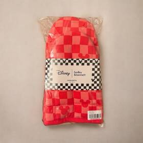 Hedley & Bennett 0850049382076 Nwt And Strawberry Disney Oven Mitts