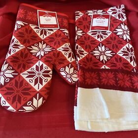 Holiday Time Christmas Oven Mitt And Kitchen Towel Red White New