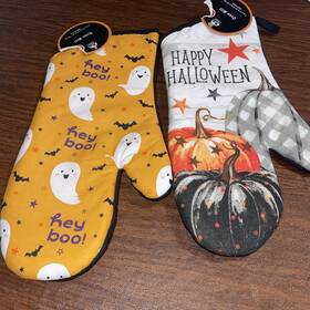 Home Collection 195464496671 Nwt 2 Different Halloween Oven Mitts Pumpkins And Ghosts 7 Inch X 13 Cotton