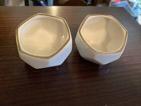 23243na Kate Aspen Geometric Ceramic Planter Decorative Bowl Medium White With Gold Trim