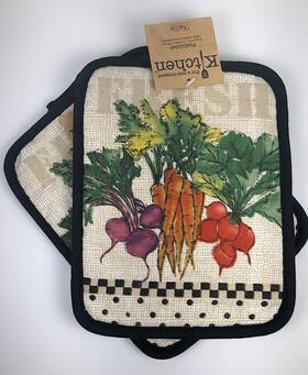 R2962 Kay Dee Designs Farmer S Feast Fruits And Vegetables Print Kitchen 7 Inch X 9 Potholder Set Of 2