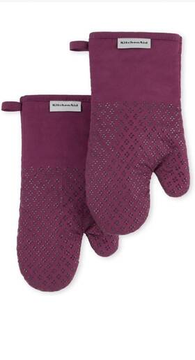 O2010054tdkaa5004 Kitchenaid Asteroid Oven Mitt Set 7 Inch X12.5 Black 2 Piece Color Beet