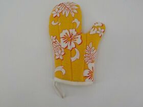 37815 Lanakila Crafts Hawaiian Yellow Oven Mitt Kitchen Quilted Thick Lining Cooking