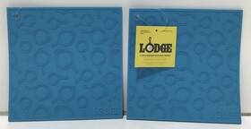 As7skt35 Lodge 7 Inch Square Silicone Trivet Pot/pan Holder In Blue Lot Of 2