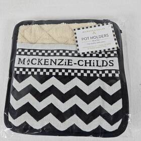 70112-213lgwp Mackenzie Childs Pot Holders Set Of 2 Black And White Zig Zag Nwt Sealed