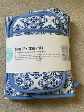 Martha Stewart 769924670163 5 Pc Blue White Oven Mitts Pot Holders Apron Set New