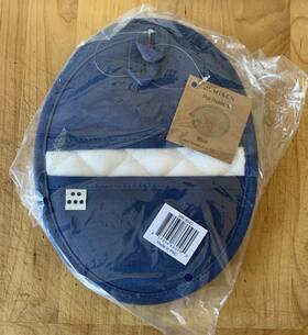 Misen 850034860480 Nwt Five Dots Set Of 2 Potholders/trivets Blue Resistant To 450 Degrees