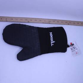 530-0025 Nexgrill Non-slip Grip Grill Mitt Silicone Black 7.75 Inch X 14