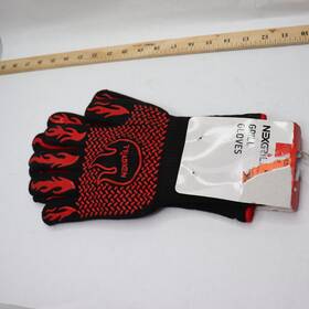 530-0025n Nexgrill 1-pair Grilling Gloves Heat Resistant Black And Red