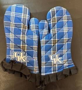 Officially Licensed Collegiate Product 844277016292 Ukplaid Kentucky Wildcats Plaid Oven Mitts