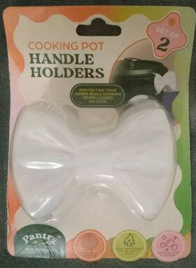 Pantry New York City 196557240782 Set Of 2 Cooking Pot Silicone Handle Holders White Bows