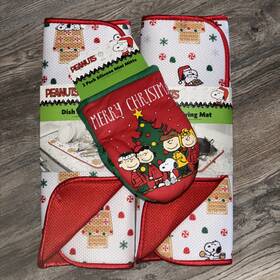 Peanuts 042887861046 Nwt 2 Pk Silicone Oven Mini Mitts And Drying Mats Christmas Snoopy