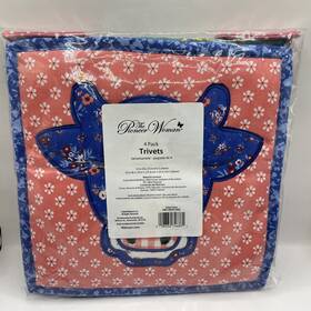 Pioneer Woman 028332746861 The Set Of 4 100% Cotton Quilted Farm Animal Trivets Sealed New