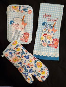 Pws052185614002 Pioneer Woman The Spicy Cowgirl Kitchen Towel Oven Mitt Pot Holder