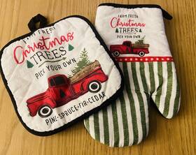 Red Truck 430001544157 Christmas Tree Farm Kitchen Oven Mitt Glove Pot Holder Set Xmas Gift
