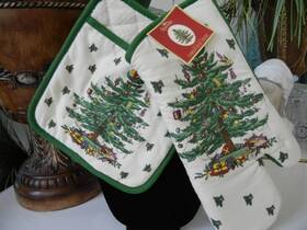 Spode 021864339495 Christmas Tree Holiday Ivory 2 Piece Kitchen Pot Holder And Oven Mitt Set