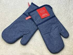 Sur La Table 028332785617 Kitchen Essentials Heat Resistant Oven Mitt 2-pack Navy 7 Inch X 13