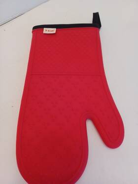 50948 T-fal #50948 Red Cotton &silicone Gel Covered Heat Redistant Oven Mitt Free Ship