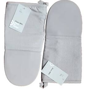 37p0615 Target 191908264103 Two 2 Puppet Oven Mitts Made By Design 6.5 X 12.5 Light Gray Cotton