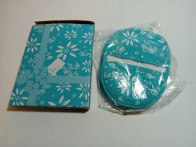 K46077 Temptations Temp-tations Set Of 2 Mini Oven Mitts/potholders Terrycloth Turquoise With Gift Box
