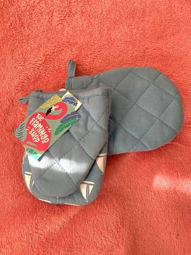 Pm2001 The Flamingo Shop Nwt Mini Sailboat Oven Mitts Pair Beach House Kitchen Decor