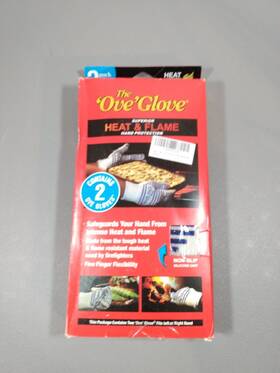 The Ove Glove 021363515000 Heat And Flame Hand Protection 2 Gloves White/blue New Damage Box