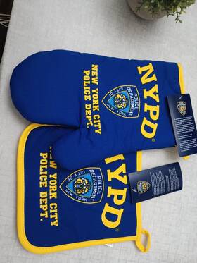Torkia 838739609061 Nypd New York City Police Department Pot Holder And Oven Mitt Blue Yellow Torkia 838739609061 Nypd New York City Police Department Pot Holder And Oven Mitt Blue Yellow