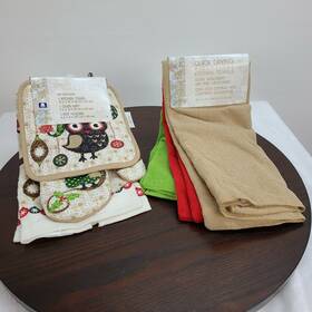 Town & Country 028332610414 Kitchen Owl Towel Oven Mitt Pot Holder 3 Quick Drying Microfiber Christmas
