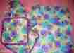 V-106916 2802180 Midwood 60 Round Purple Poppies Kitchen Decor Tablecloth 2 Pot Holders Oven Mitt 032251052682