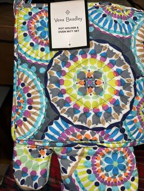 29361-12657 Vera Bradley Pot Holder And Oven Mitt Set Sunny Medallion New With Tags